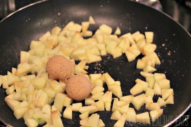 苹果肉桂可丽饼