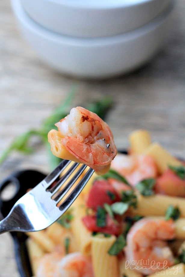 Spicy Shrimp Pasta #pasta #shrimp #seafood #spicy #healthy #light 辣虾意大利面#意大利面#虾#海鲜#辣#健康#清淡