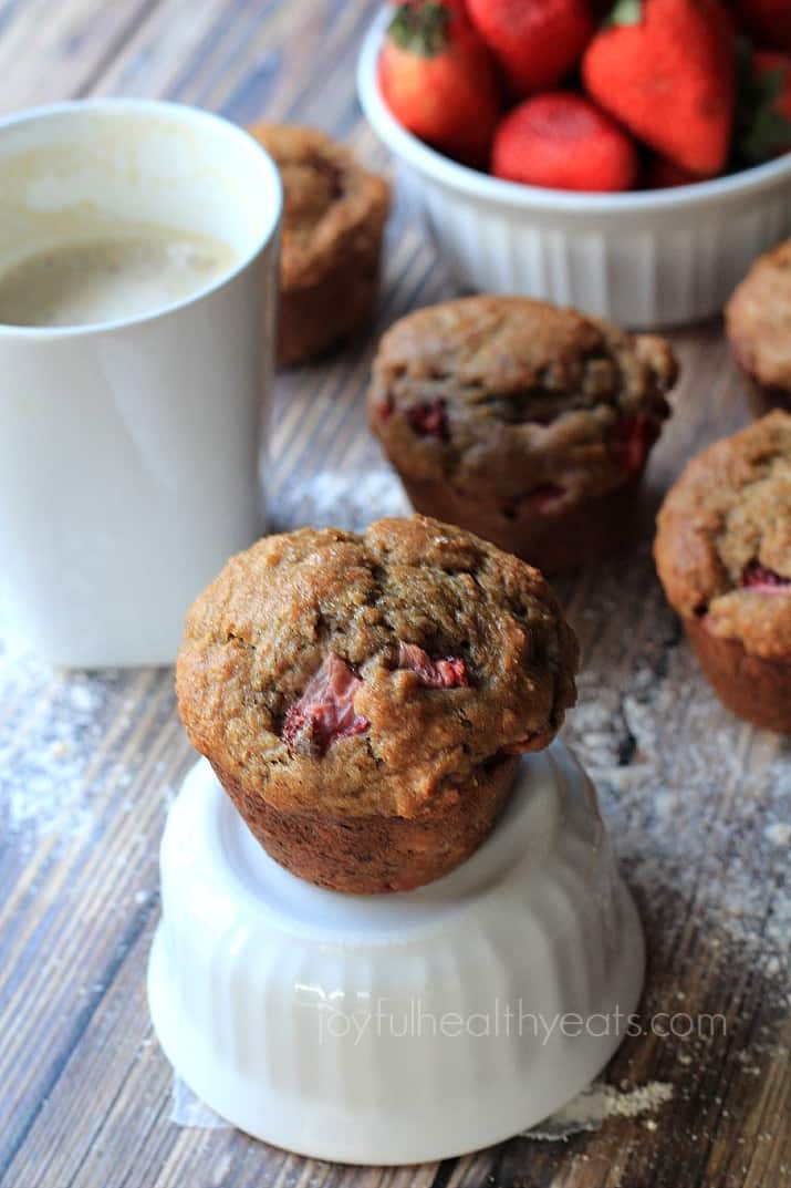 Moist Whole Wheat Strawberry Banana Muffins | m.albarakaa.com Moist Whole Wheat Strawberry Banana Muffins | m.albarakaa.com