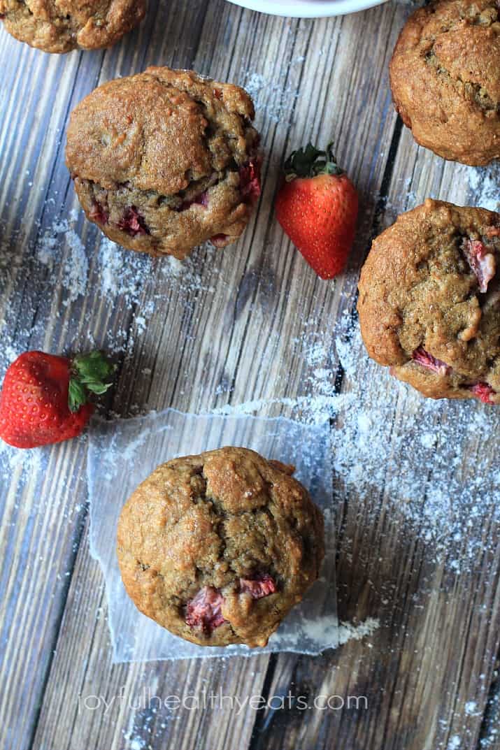 Moist Whole Wheat Strawberry Banana Muffins | m.albarakaa.com Moist Whole Wheat Strawberry Banana Muffins | m.albarakaa.com