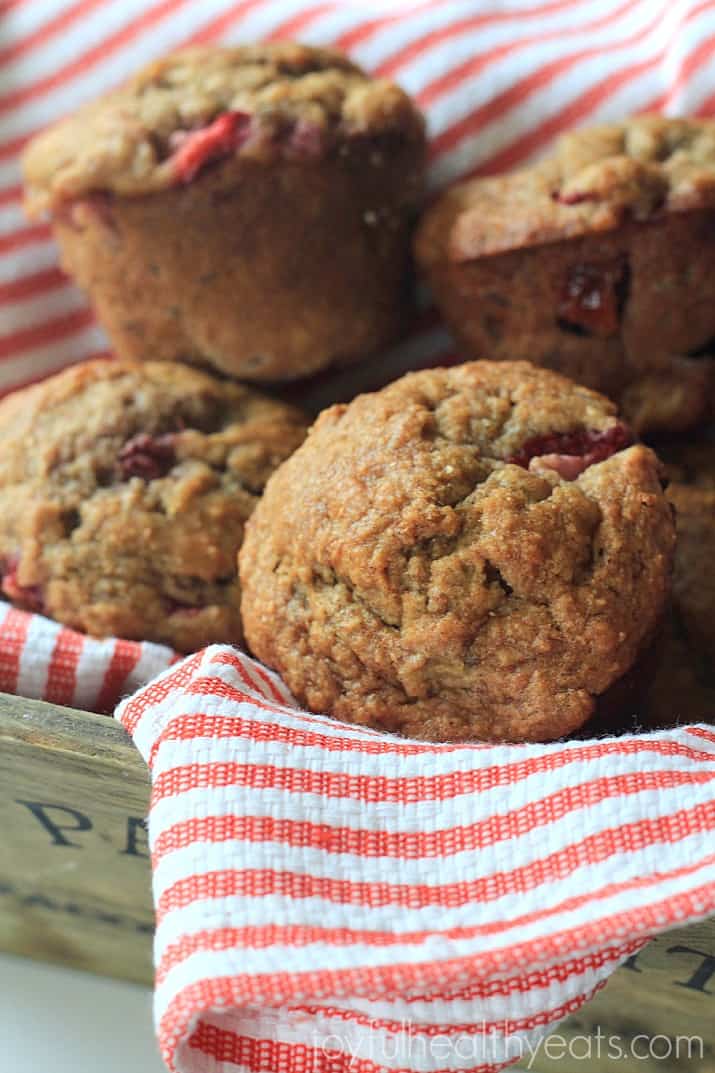 Moist Whole Wheat Strawberry Banana Muffins | m.albarakaa.com Moist Whole Wheat Strawberry Banana Muffins | m.albarakaa.com