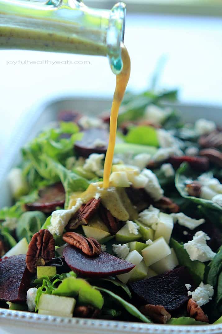 Goat Cheese Asian Pear & Beet Salad with Honey Mustard Vinaigrette | m.albarakaa.com #glutenfree #vegetarian #30minutemeal 蜂蜜芥末油醋淋在山羊奶酪亚洲梨和甜菜沙拉上