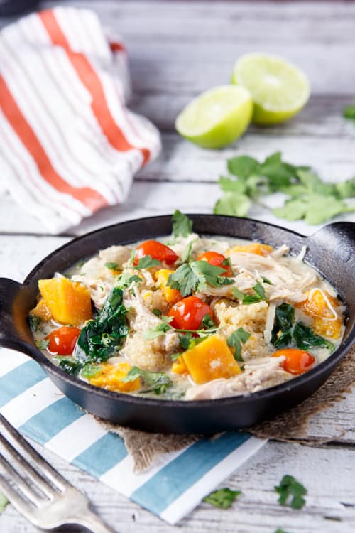 25 Healthy Crock Pot Recipes 泰式鸡肉配椰子藜麦炖锅