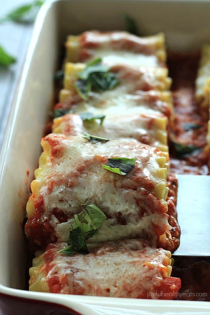 The Best and Healthiest Lasagna you will ever eat.. Skinny Vegetable Lasagna Rolls | www.joyfulhealthyeats #vegetarian 你吃过的最好最健康的千层面瘦蔬菜千层面| www.joyfulhealthyeats #素食主义者