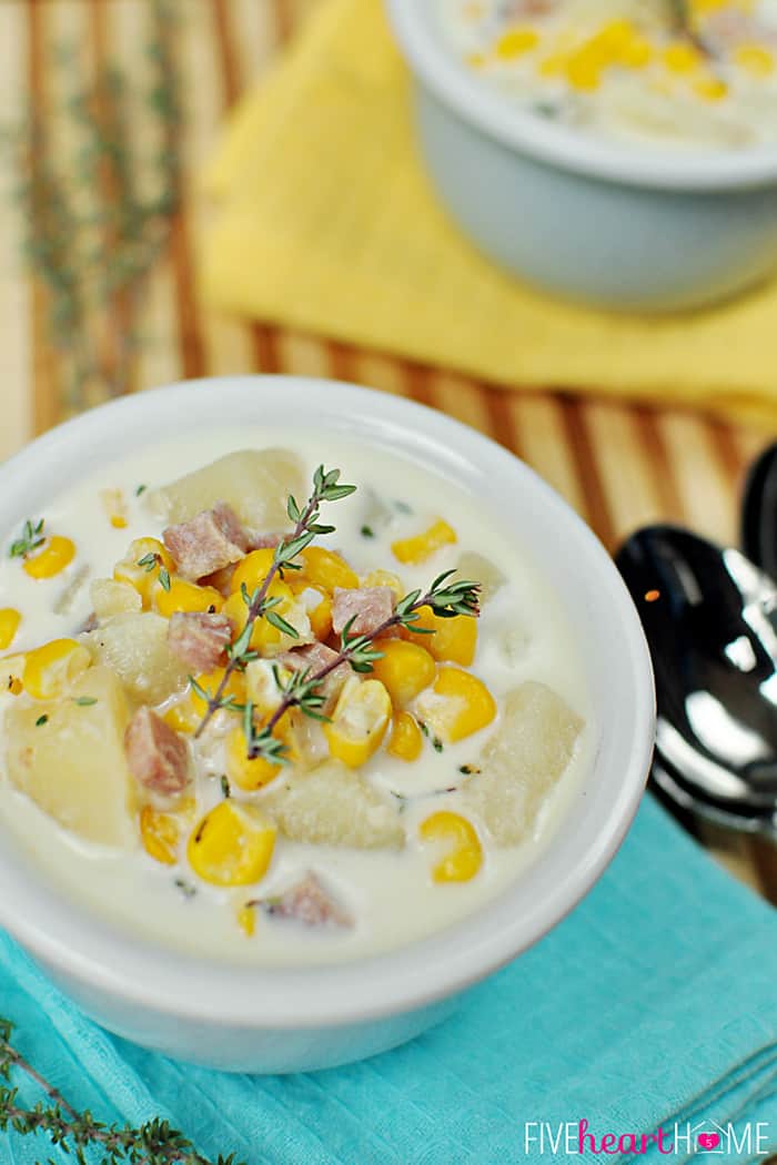 25 Healthy Crock Pot Recipes 慢炖玉米和土豆杂烩汤碗