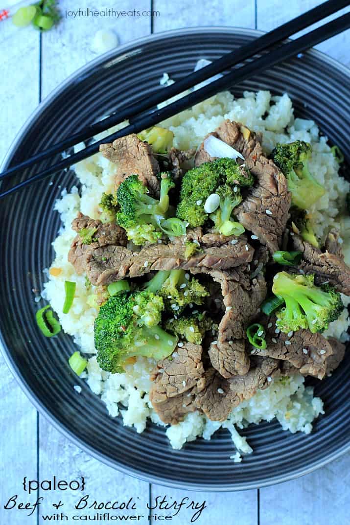 An easy to make Paleo & Gluten Free recipe packed with flavor! Beef & Broccoli Stir fry with Cauliflower Rice | m.albarakaa.com 易于制作的Paleo&Gluten Free Recipe包装味道!牛肉和西兰花炒花椰菜米|m.albarakaa.com.
