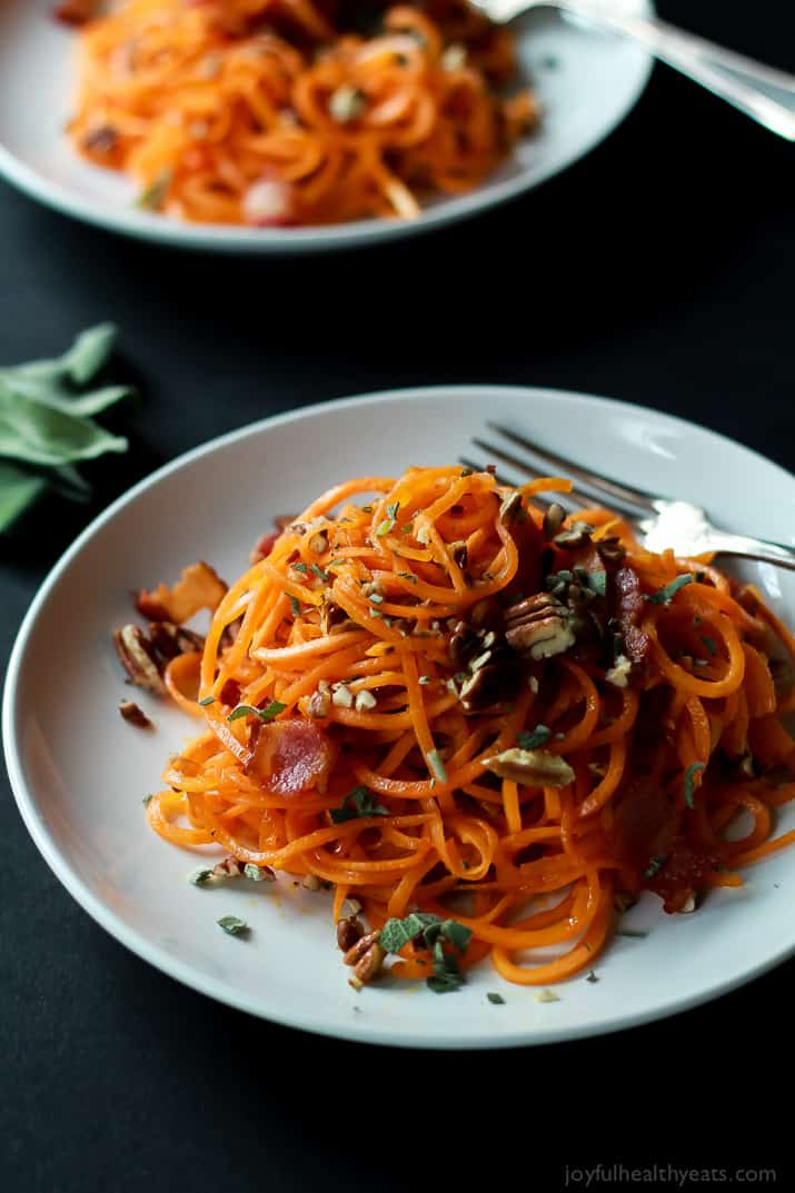 Homemade Sweet Potato Noodles, Brown Butter Sauce, Pecans, and Bacon... what more could you ask for? | m.albarakaa.com 自制甘薯面,棕色黄油酱,山核桃,培根…你还能要求什么呢?| m.albarakaa.com