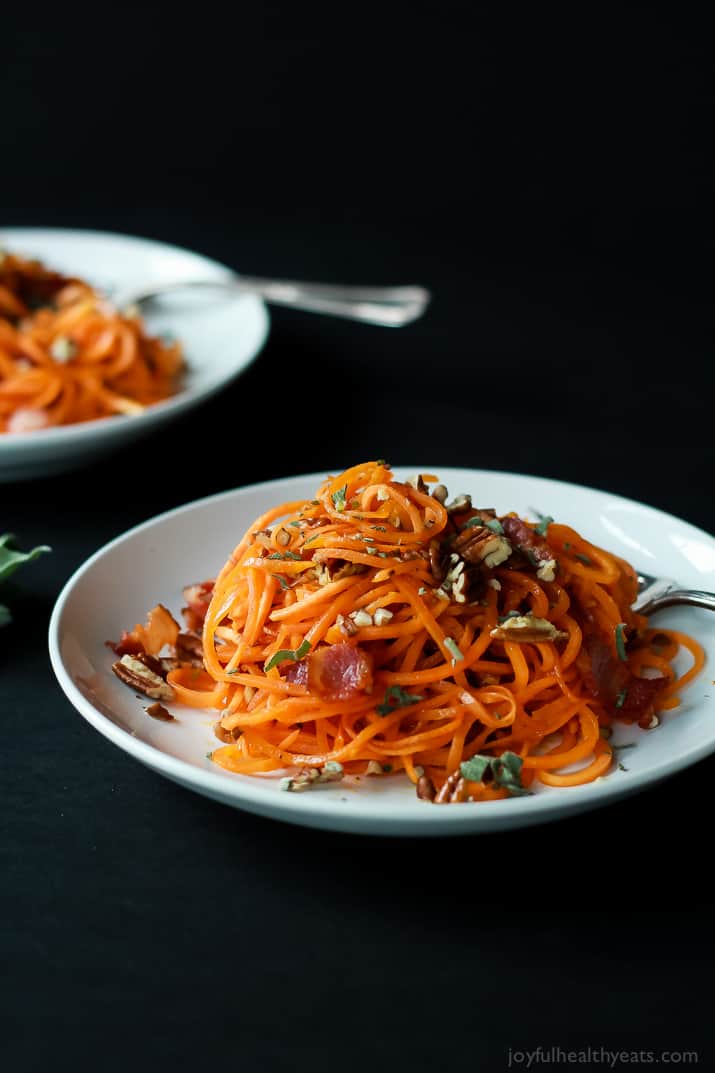 Homemade Sweet Potato Noodles, Brown Butter Sauce, Pecans, and Bacon... what more could you ask for? | m.albarakaa.com 自制甘薯面,棕色黄油酱,山核桃,培根…你还能要求什么呢?| m.albarakaa.com