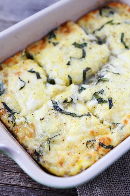 28 Last Minute Easter Brunch Ideas 白锅菠菜洋蓟蛋砂锅