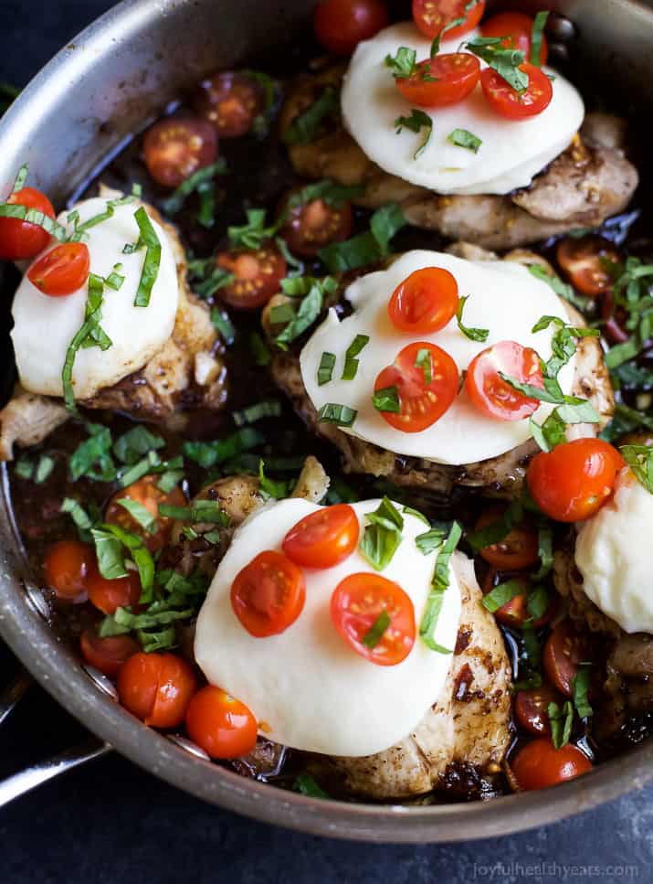 Balsamic Glazed Caprese Chicken 意大利香釉卡布里鸡肉烹饪的图片