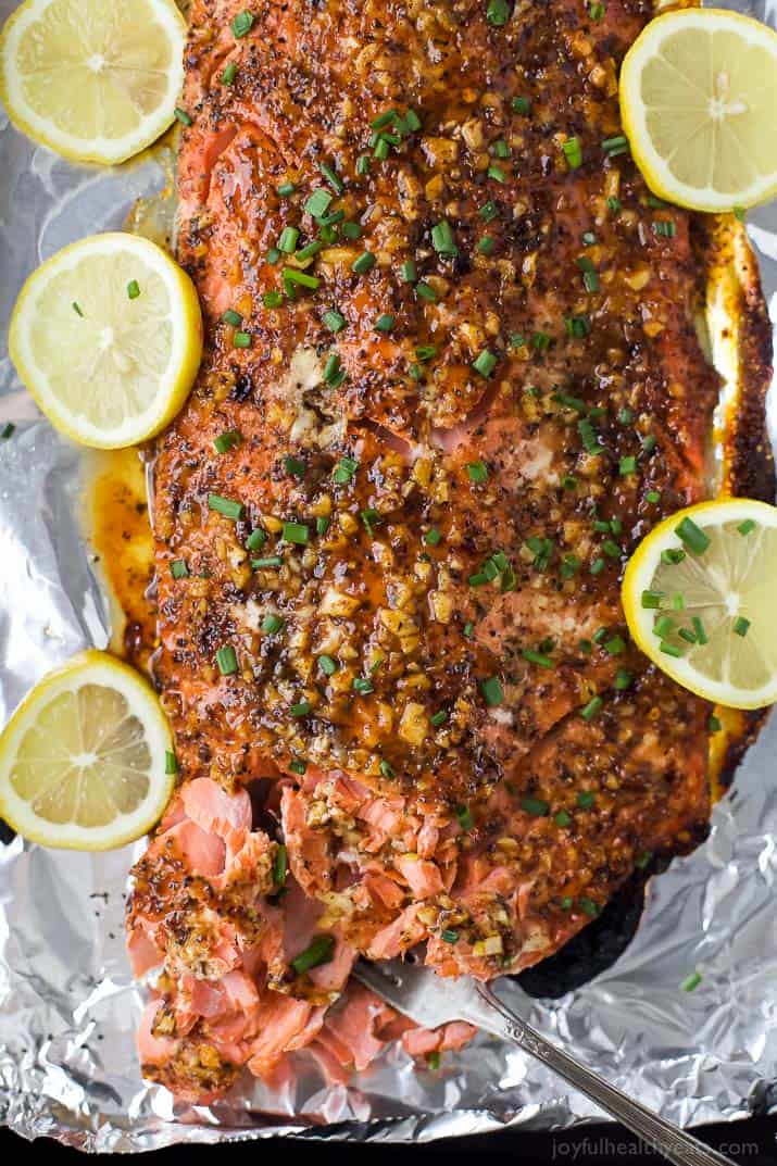 Honey Mustard Baked Salmon 蜂蜜芥末烤鲑鱼的图像