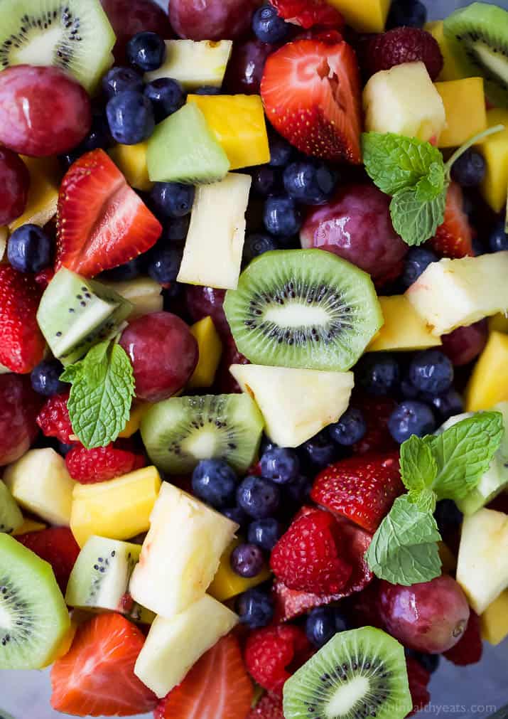 The Best Summer Fruit Salad 最好的夏天水果沙拉的特写镜头图象