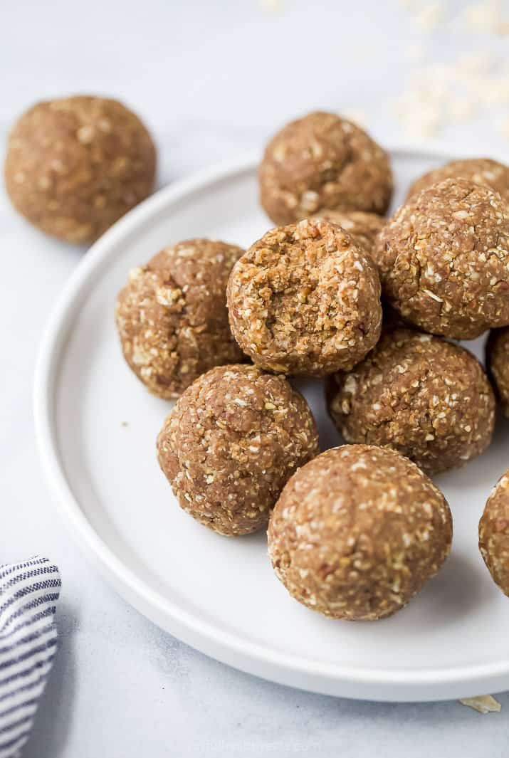 板材充满了蛋白质球