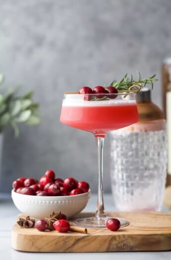 关闭调味cranberry威士忌酸